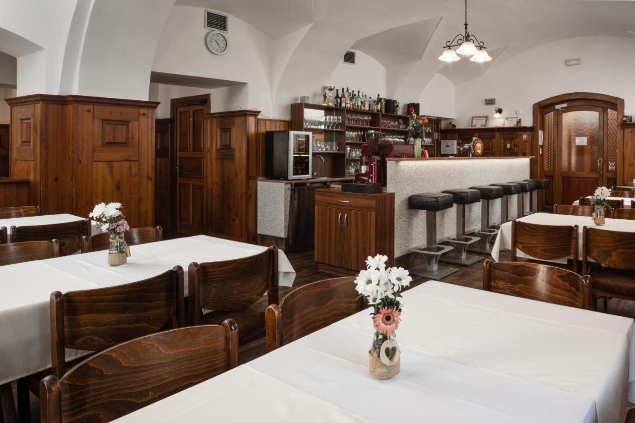 Villa Dino Mariánské Lázně المظهر الخارجي الصورة